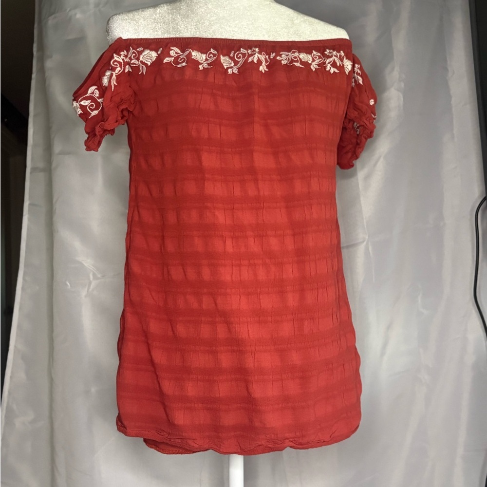 Source Unknown Red Off-Shoulder Blouse